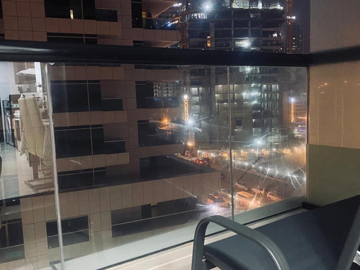My Places Dubai Studio Apartment Escan Tower53 Экстерьер фото